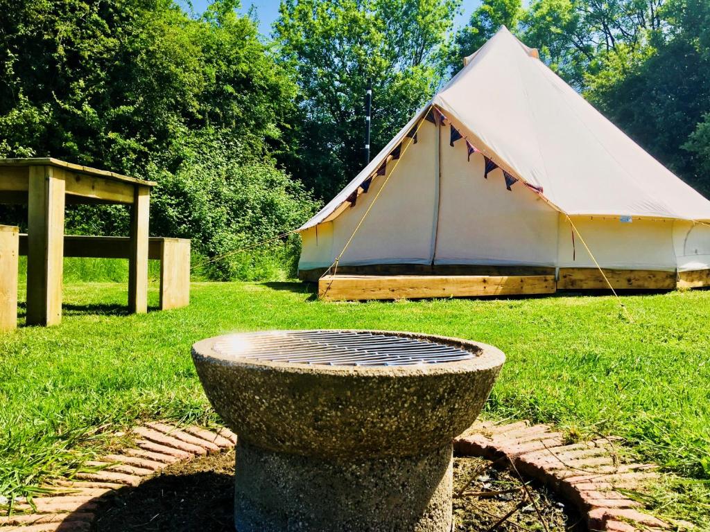 Zahrada ubytování Cotswolds Camping at Holycombe