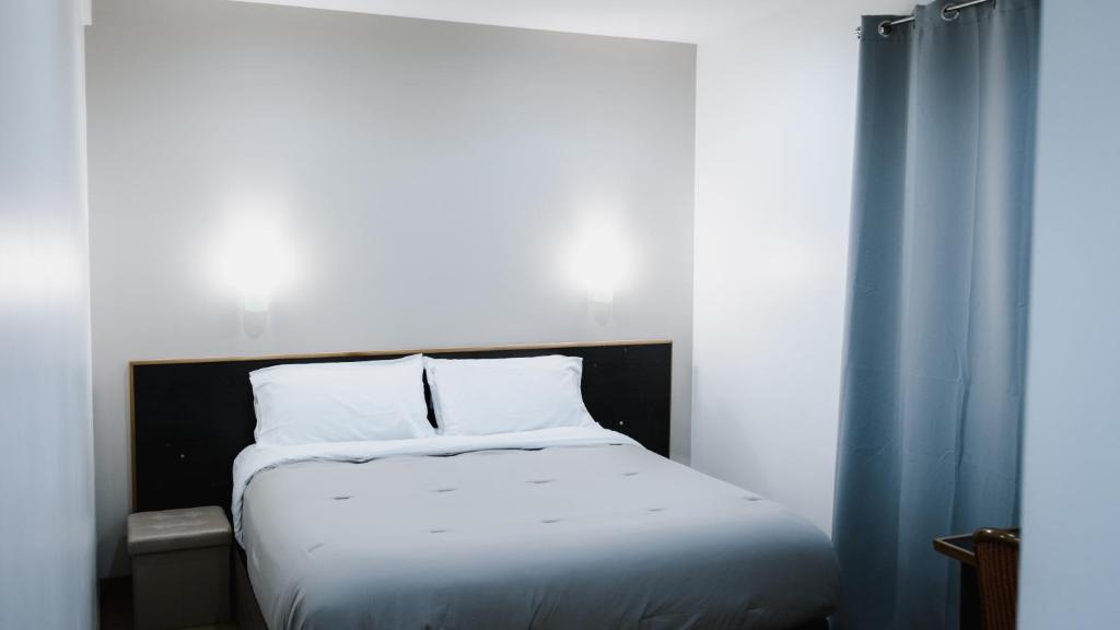 Hôtel des Arcades - Resim 4