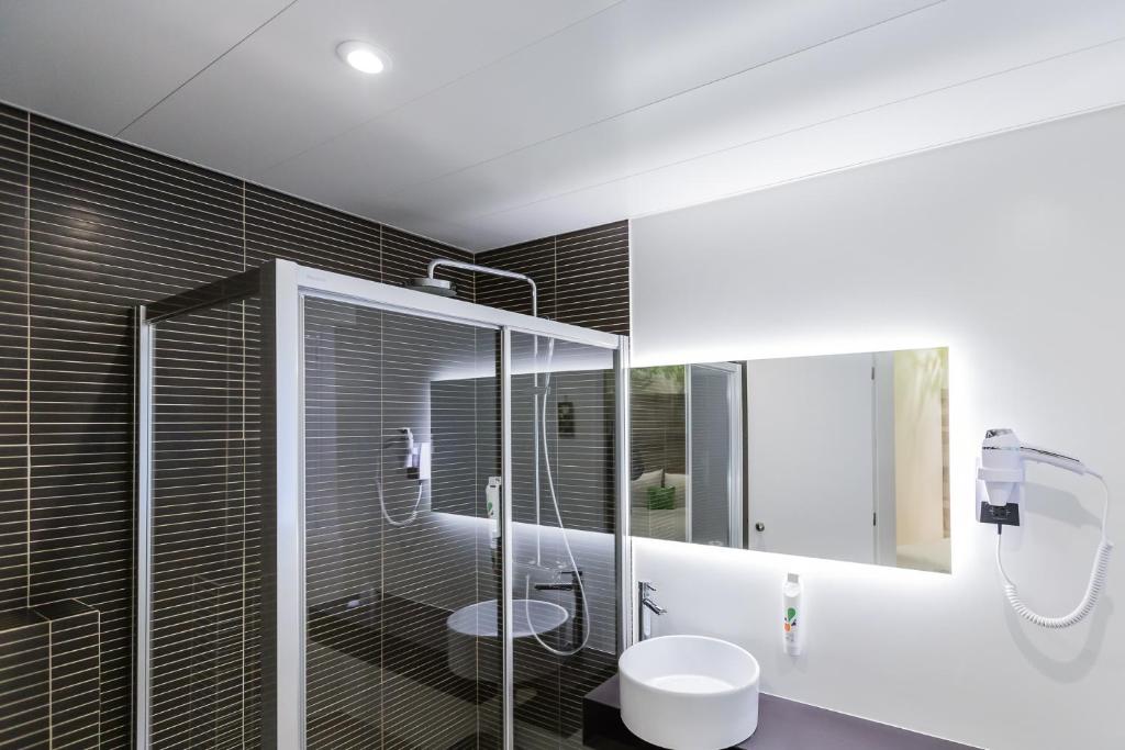 Ibis Styles Lisboa Centro Marquês de Pombal - Resim 43