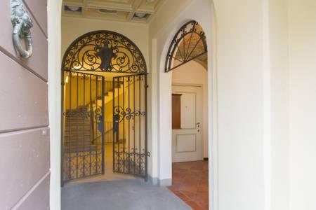 The facade or entrance of Papavero Accademia Carrara