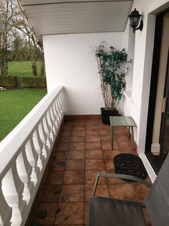 Giardino di Oakdale, Templemore, E41F856