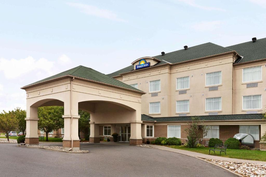 Days Inn by Wyndham Ottawa Airport - Resim 44