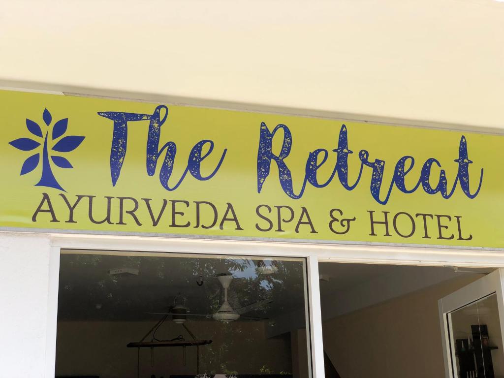 Sijil, anugerah, tanda atau dokumen lain yang dipamerkan di The Retreat Hotel
