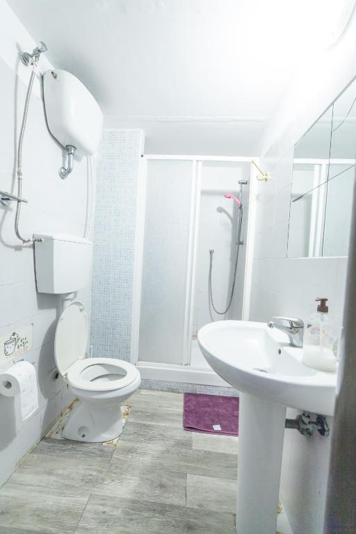 Lemei House - Triple Room