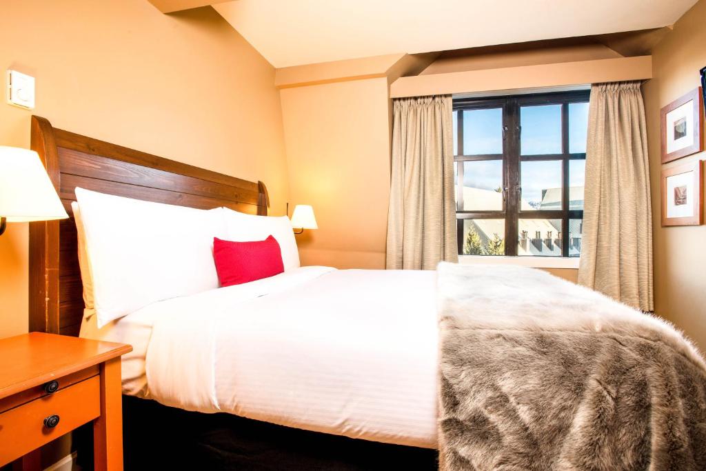 Sundial Hotel photo