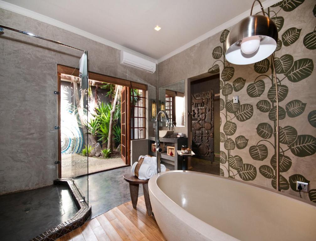 Singa Lodge - Lion Roars Hotels & Lodges - Luxury Suite