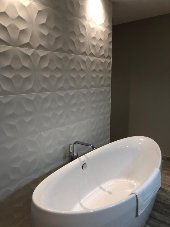 Koupelna v ubytování Gîte Wellness Le Six H
