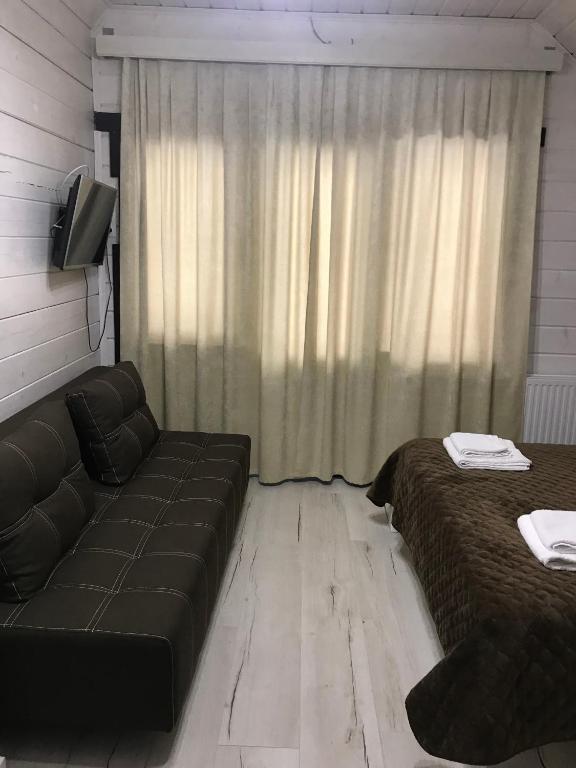 Villa Medova - バルコニー付き四重室