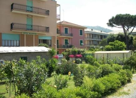Zahrada ubytování Hotel Valentino