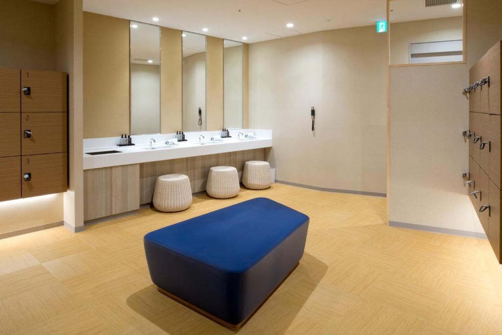 Koupelna v ubytování JR Clement Inn Takamatsu
