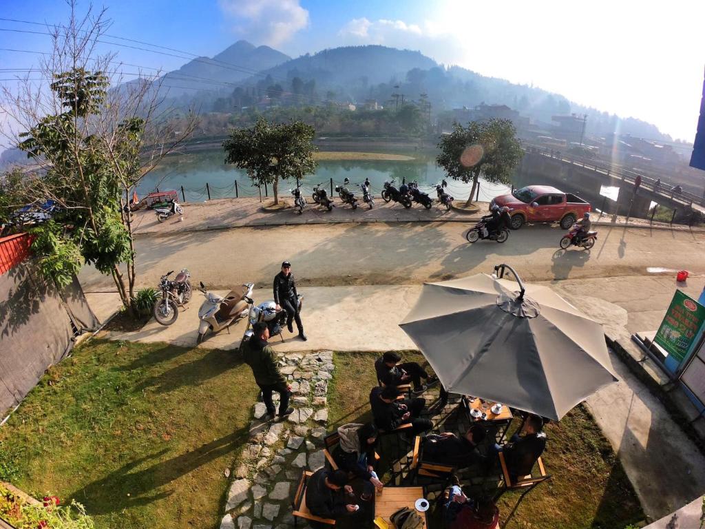 Bac Ha Boutique Homestay - Deluxe Room (2 Adults + 1 Child)