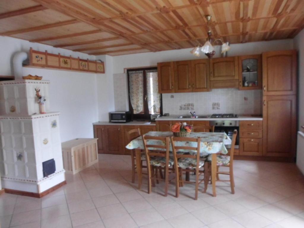 Kuchyň nebo kuchyňský kout v ubytování Albergo Riglarhaus