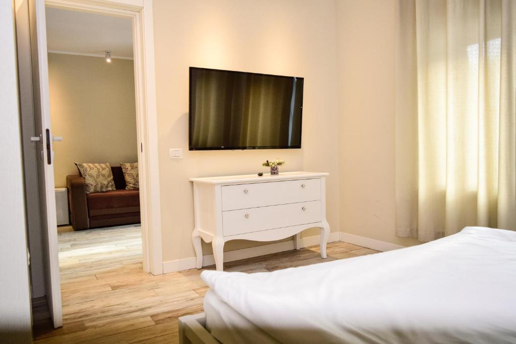 TV a/nebo společenská místnost v ubytování Camere de Inchiriat IGLOO