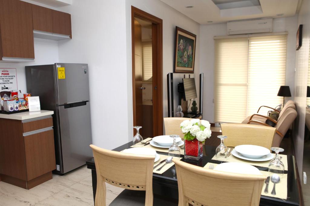 Kuchyň nebo kuchyňský kout v ubytování Centtro Residences