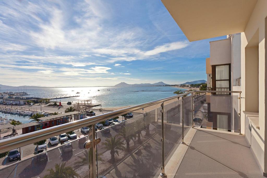 Penthouse Frontline Apartment Next to Beach, Pollença ...
