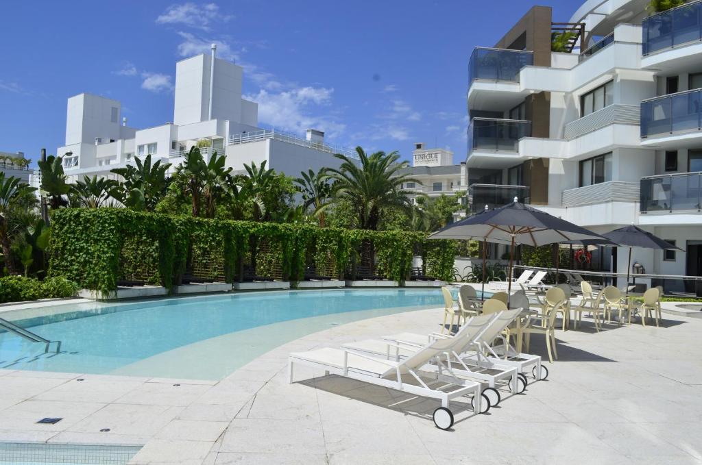  Apartamento de 2 quartos no luxuoso condomínio Jay