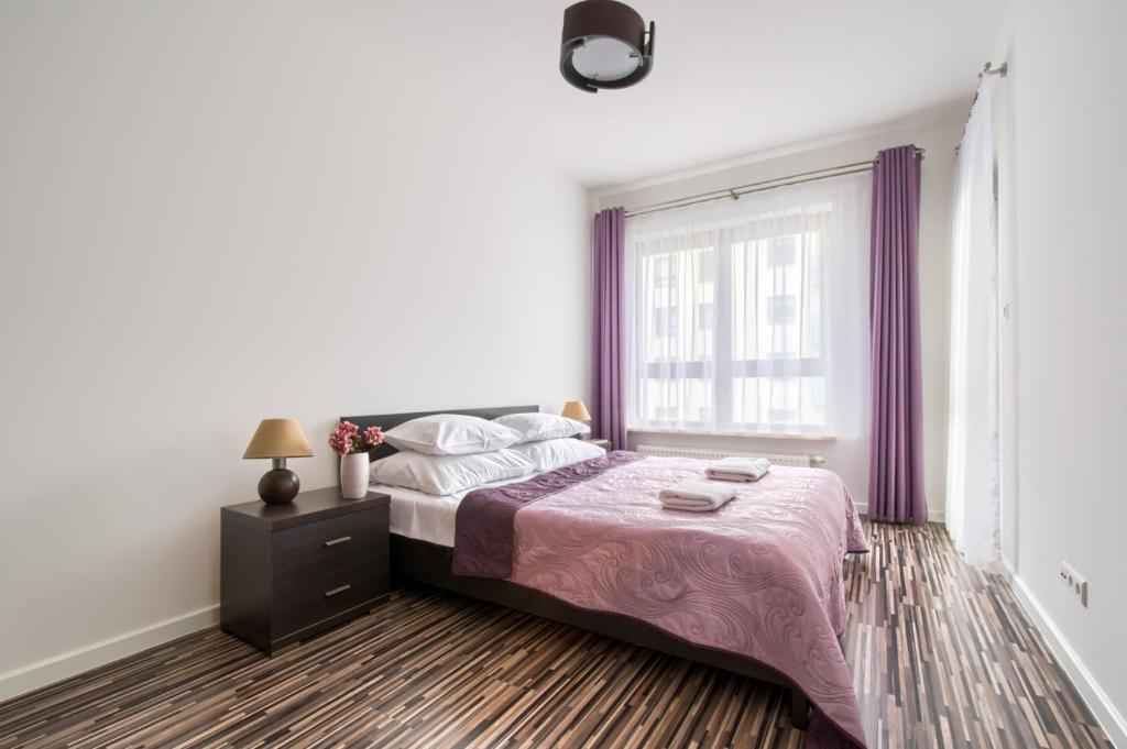 P&O Giełdowa Serviced Apartments - One-Bedroom Apartment (Giełdowa 4c Street)