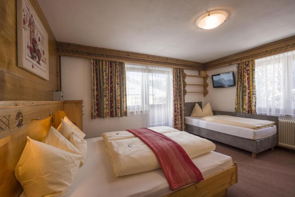 Anja's Schönblick - Bed & Breakfast - 1