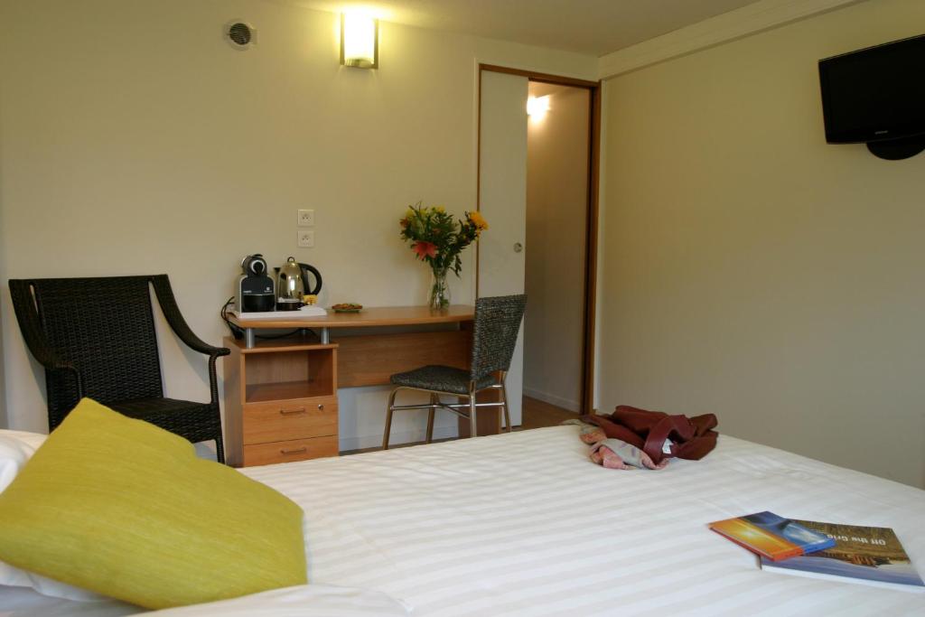 Hôtel Pierre Blanche - Double Room