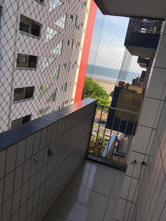  Apto Gonzaga Frente ao Mar Wi-Fi