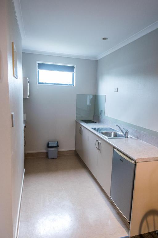 Bay Palm Motel - Resim 43