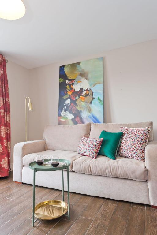 Broc House Suites - Resim 13