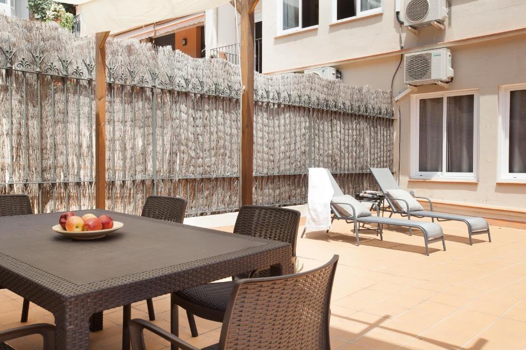 Patio nebo venkovní prostory v ubytování EasySleep Eixample