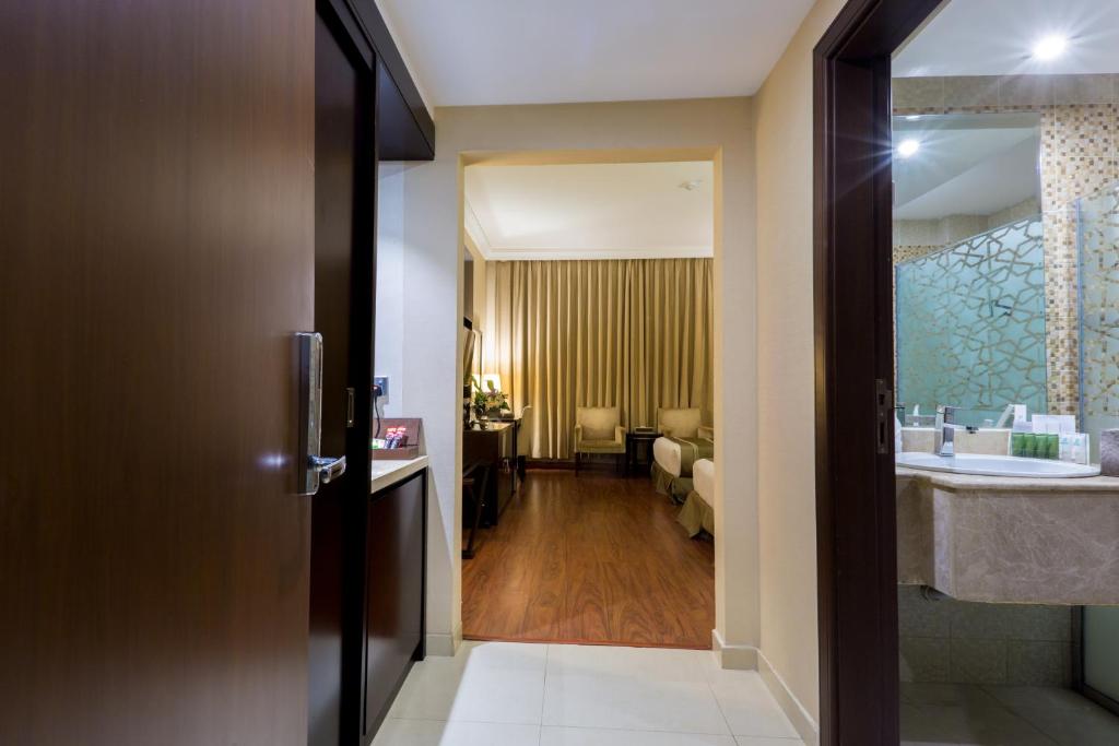 Holiday Jazan Hotel - Deluxe Twin Room