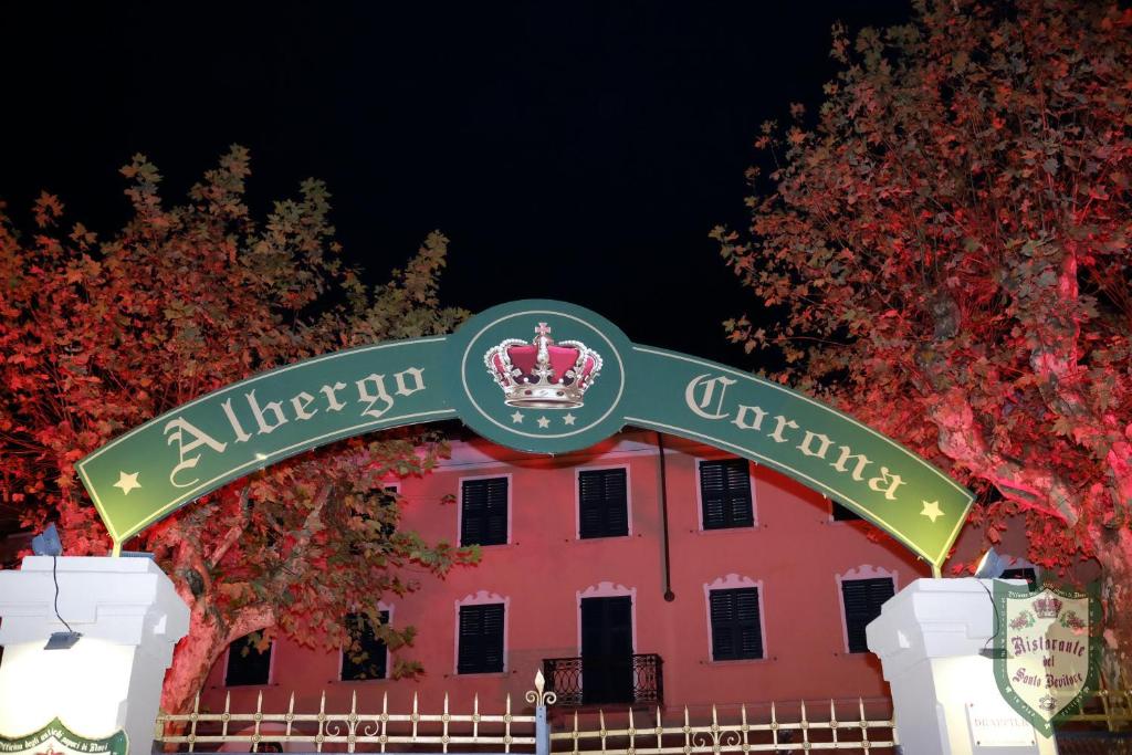 Certifikát, hodnocení, plakát nebo jiný dokument vystavený v ubytování Ristorante Albergo Corona