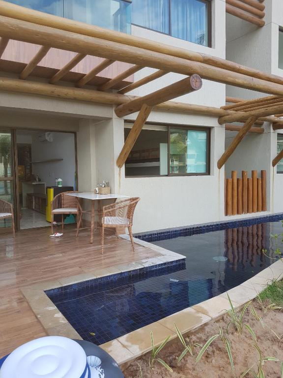  Flat Polinésia Térreo Piscina Privativa