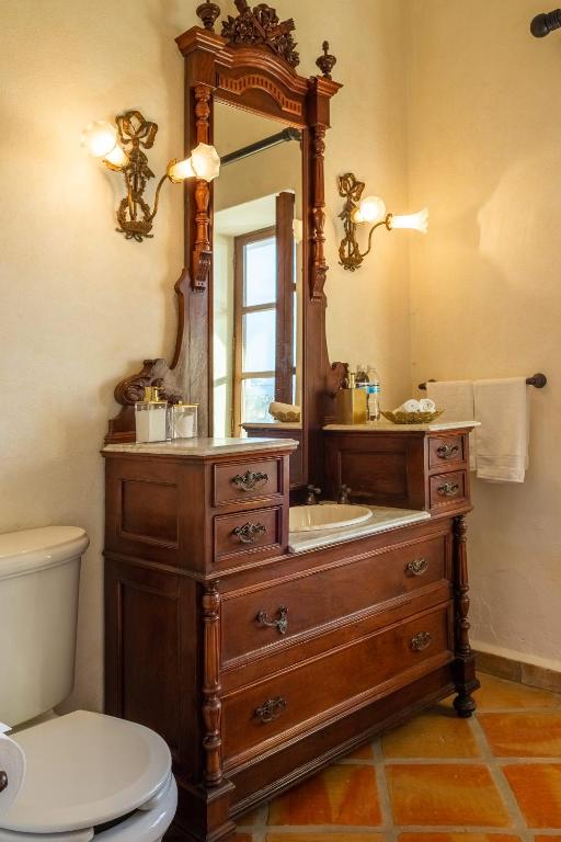 Koupelna v ubytování BellView Hotel Boutique