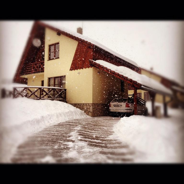 Eternity Chalet Trnovec - Chalet De Tres Habitaciones