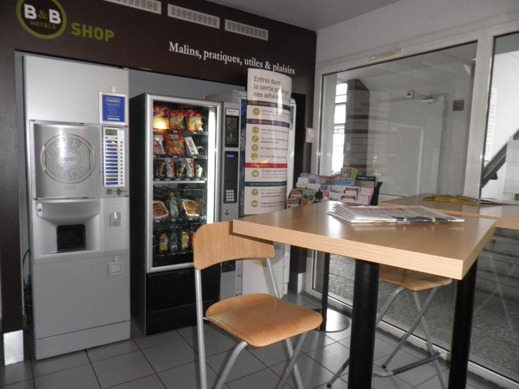 B&B HOTEL Toulouse Cité de l'Espace Mouchotte - Resim 31