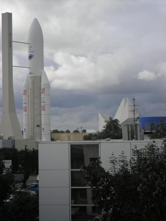 B&B HOTEL Toulouse Cité de l'Espace Mouchotte - Resim 35