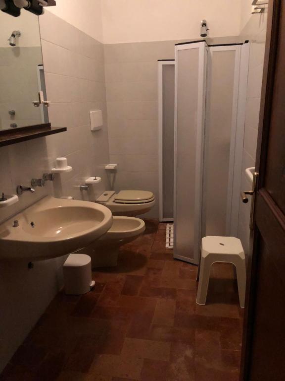 A bathroom at Casa Dei Lecci