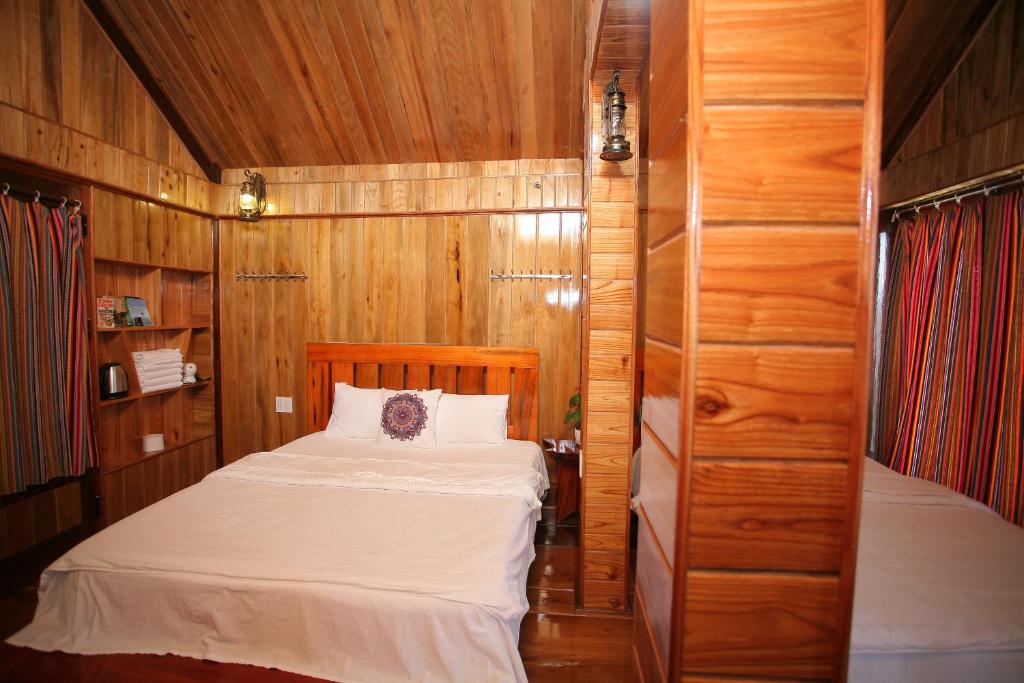 Phong Nha Mountain House - Family Bungalow