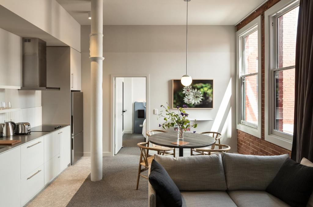 The Chamberson - Resim 4