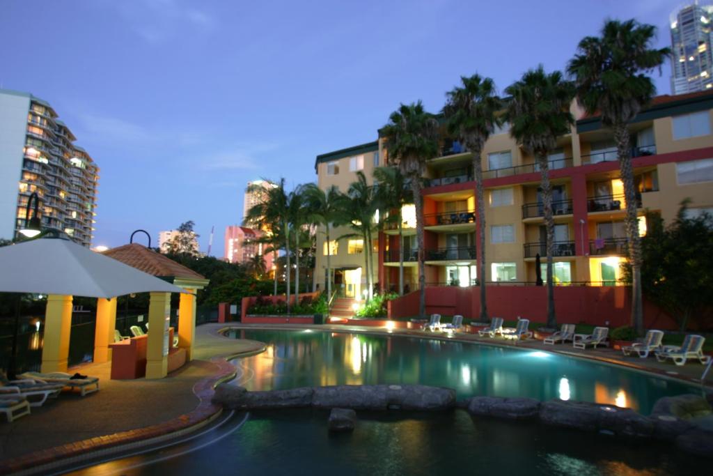 Bazén v ubytování Paradise Island Resort nebo v jeho okolí