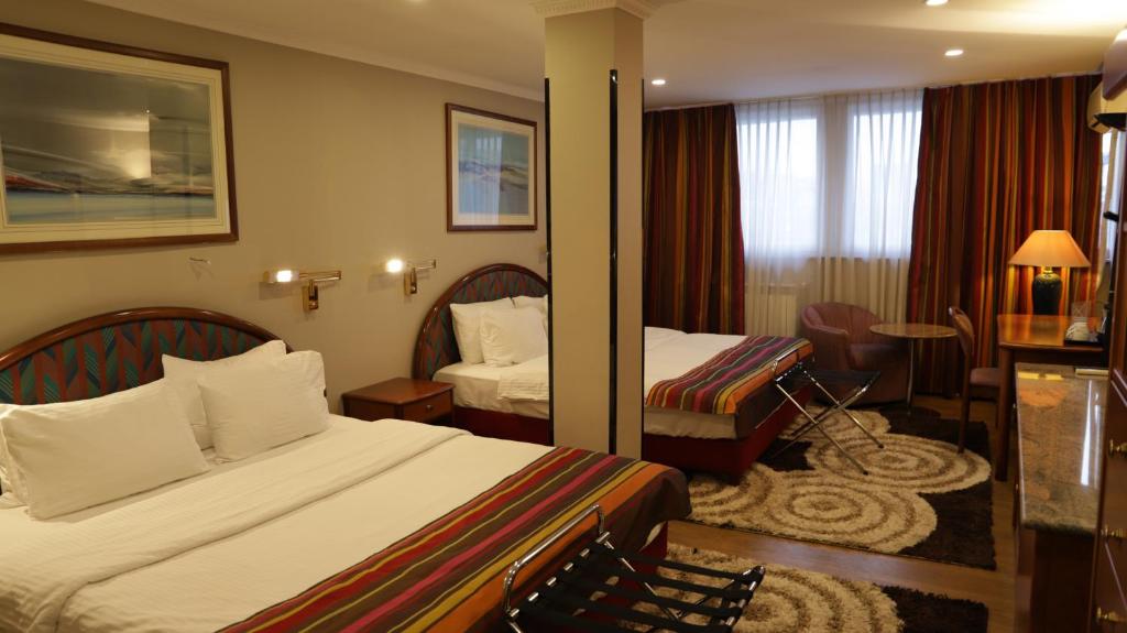 Postel nebo postele na pokoji v ubytování Hotel Super 8