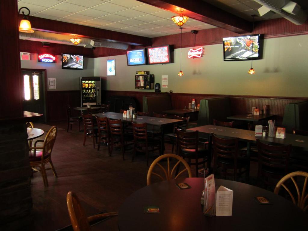 Restaurace v ubytování Wells Gray Inn