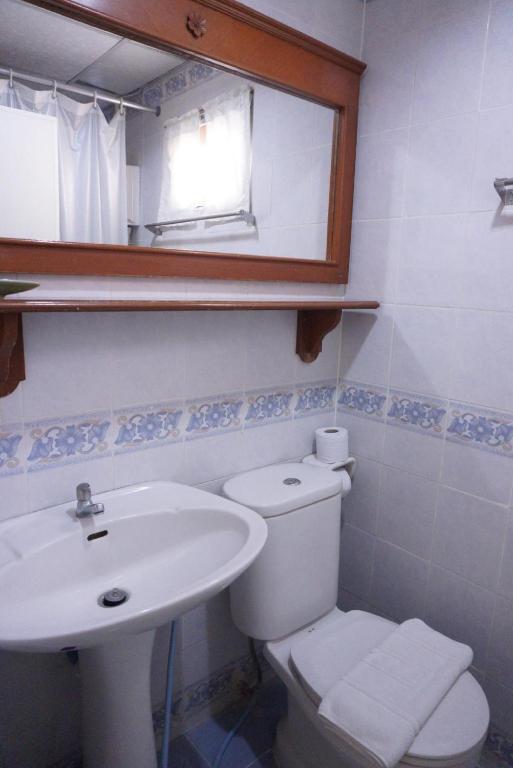 
Standard Queen Room Only
