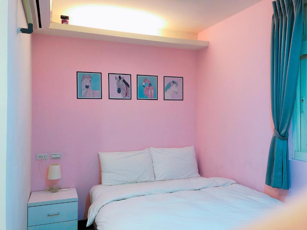 Postel nebo postele na pokoji v ubytování Peacock hotel