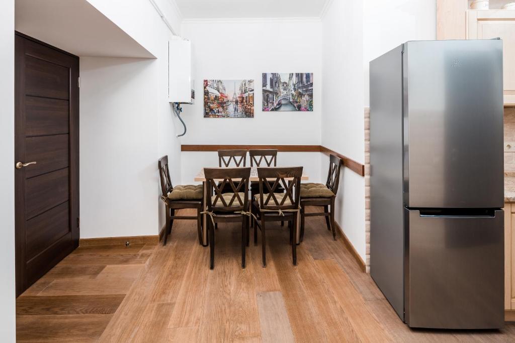 Romari apartment площа Міцкевича 5 фото 5
