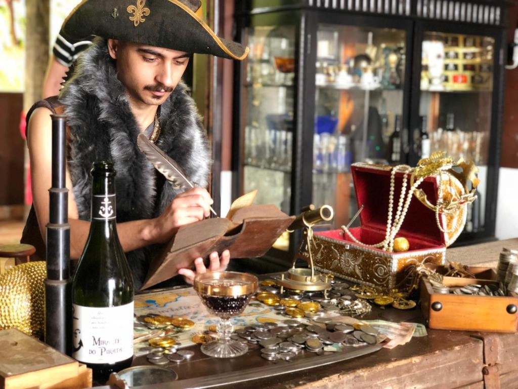  Mirante do Pirata Suítes Bed and Breakfast