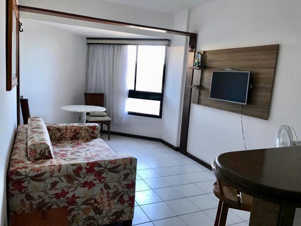  Flat Vista Mar em Ótima Localização na Pituba