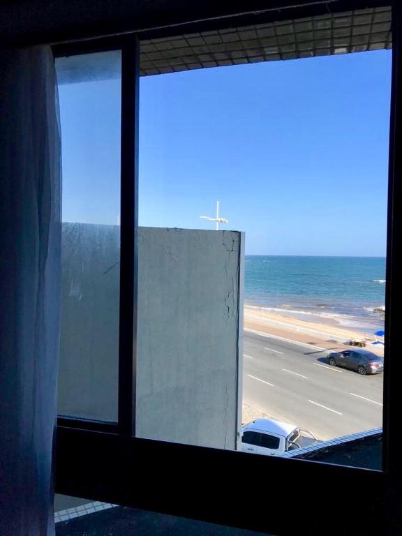  Flat Vista Mar em Ótima Localização na Pituba