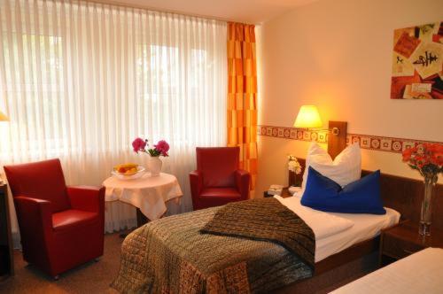 Hotel 4 Hufen - Single Room
