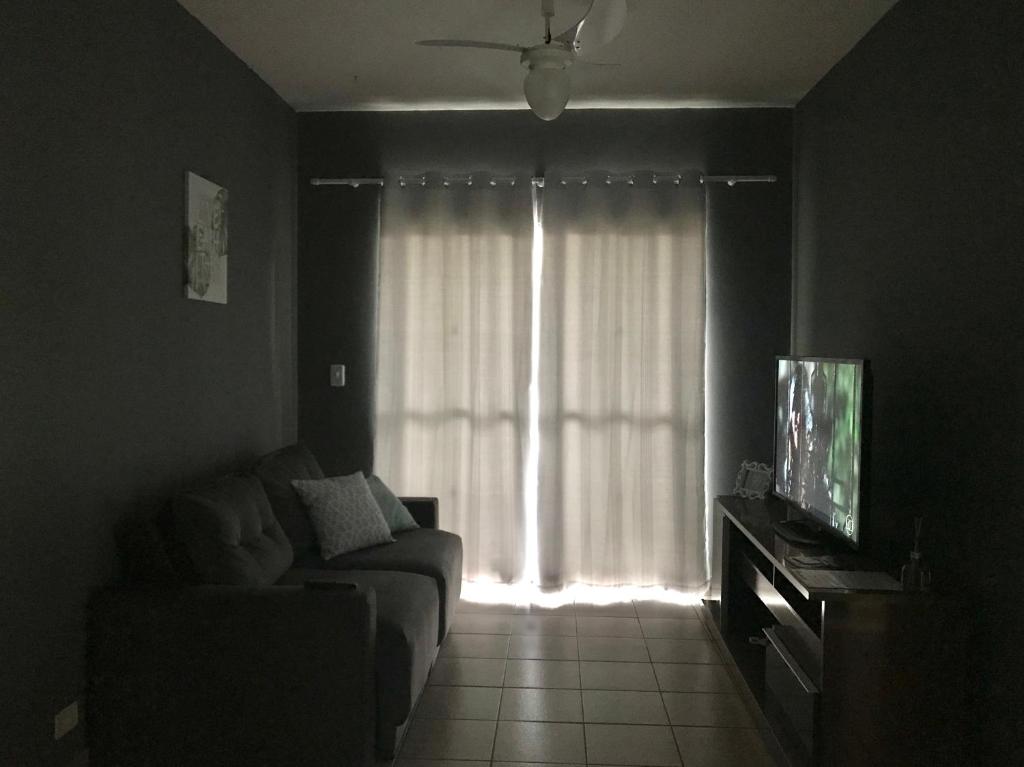  Apartamento ubatuba - 50 metros da orla