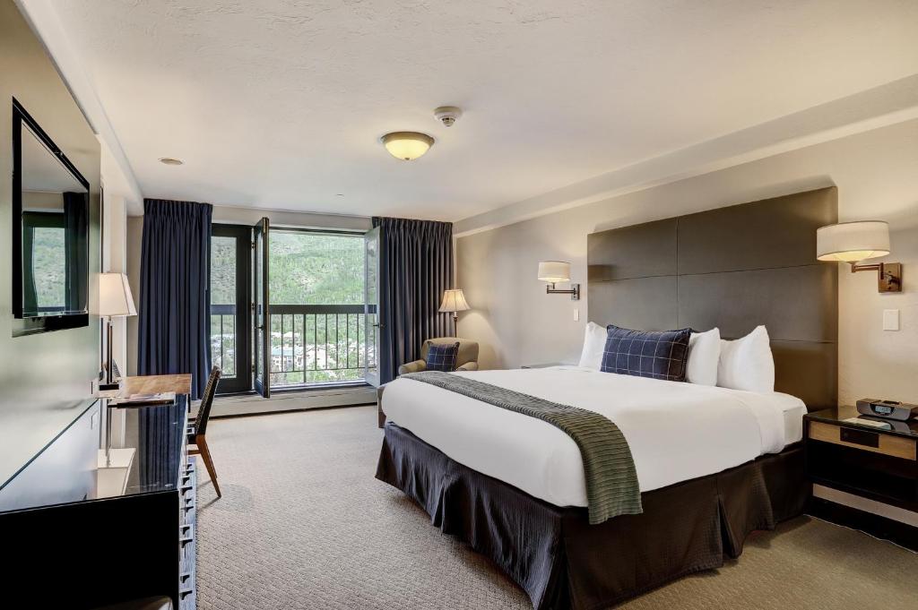 The Pines Lodge, a RockResort - 