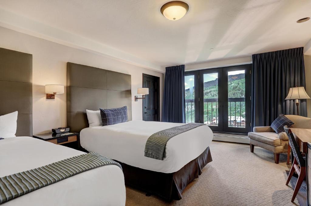 The Pines Lodge, a RockResort - Superior Queen Room Met Twee Queensize Bedden